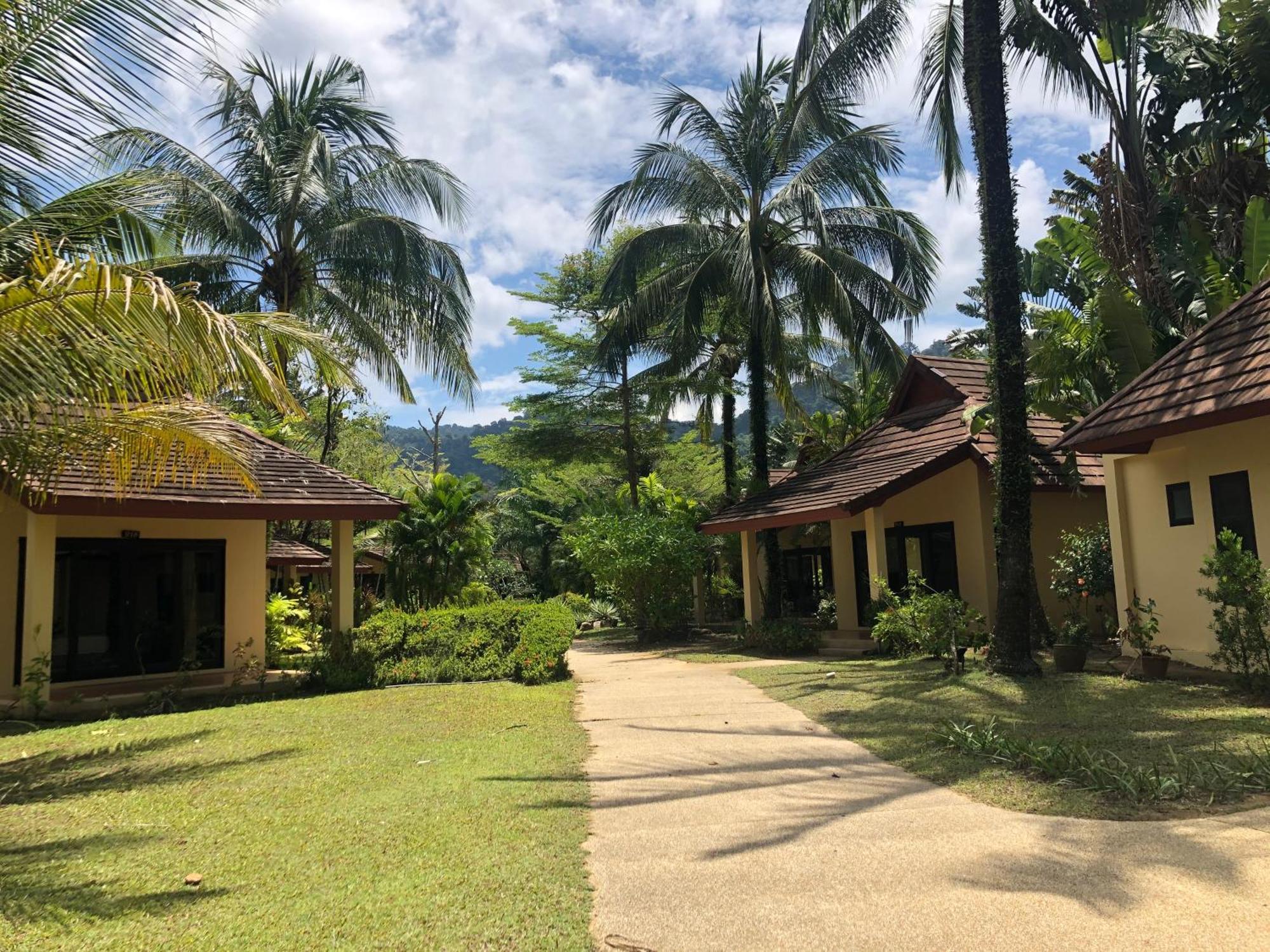 Nang Thong Beach Resort Khao Lak Extérieur photo