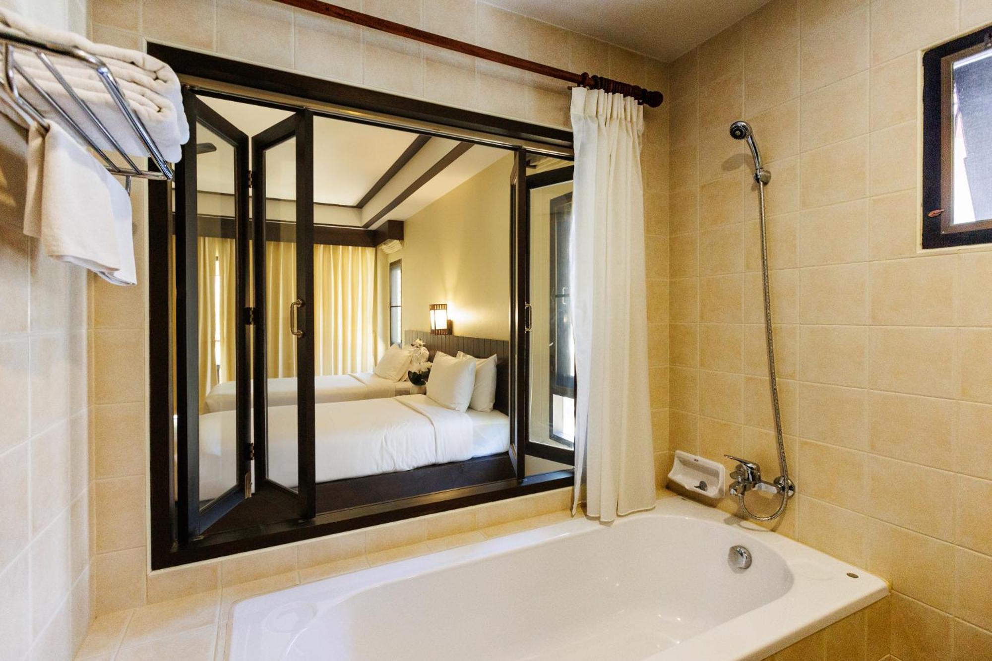 Nang Thong Beach Resort Khao Lak Extérieur photo