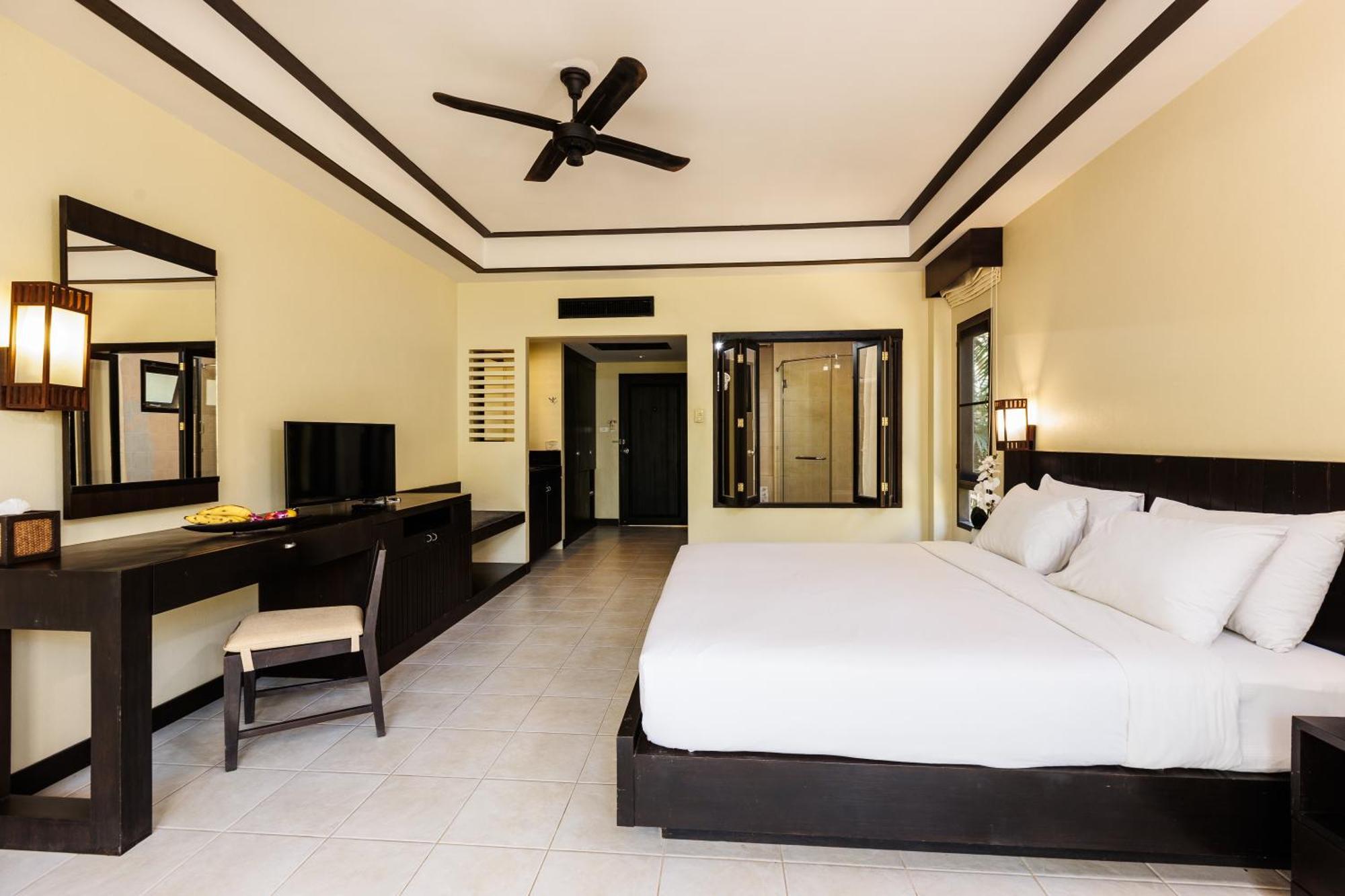 Nang Thong Beach Resort Khao Lak Extérieur photo