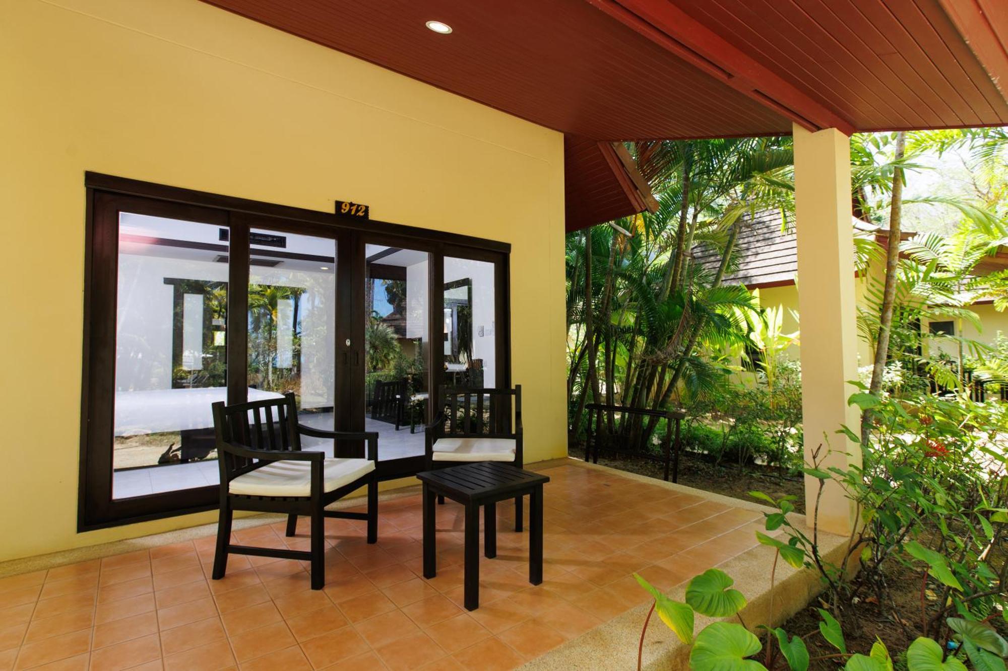 Nang Thong Beach Resort Khao Lak Extérieur photo