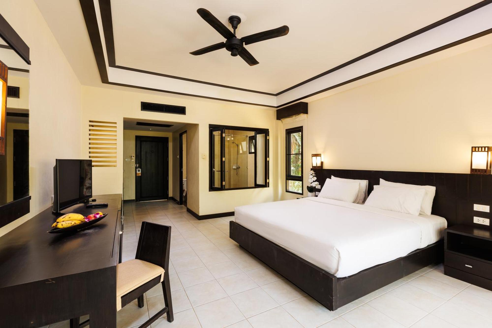 Nang Thong Beach Resort Khao Lak Extérieur photo