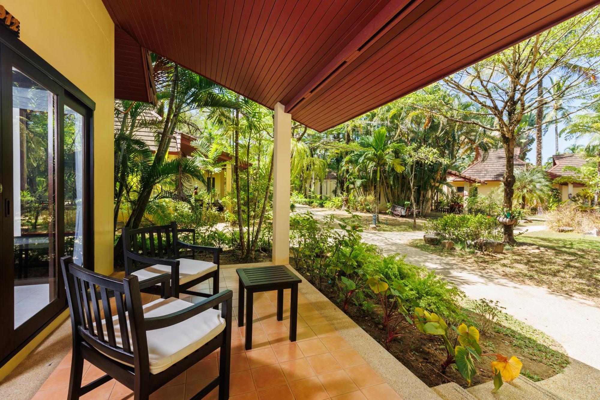 Nang Thong Beach Resort Khao Lak Extérieur photo